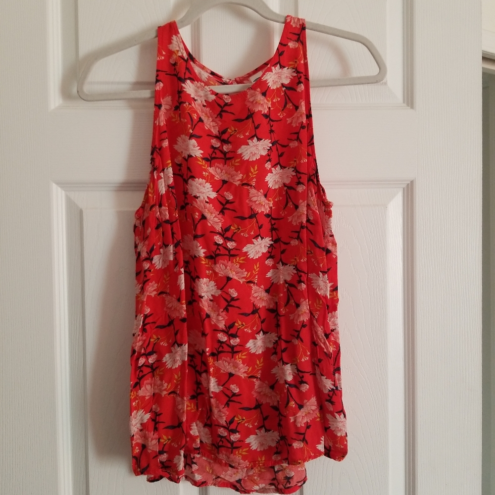 Old navy floral tank